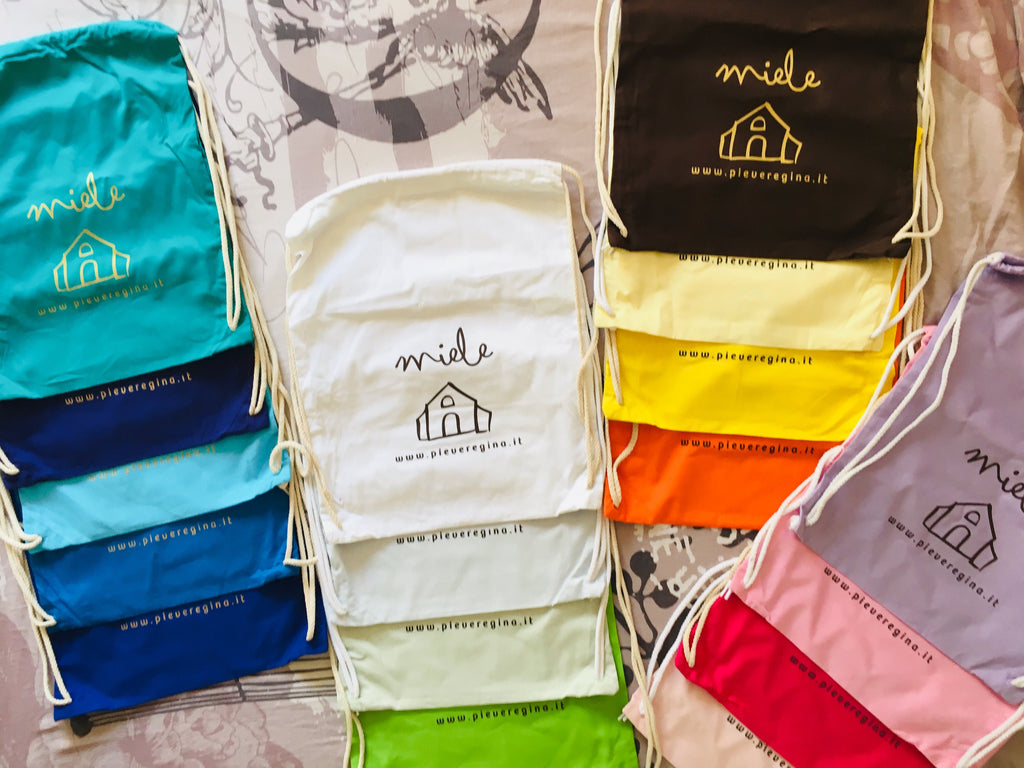 Una tempesta di colori si è abbattuta su PIEVEREGINA!! Si salvi chi puo'!!!!